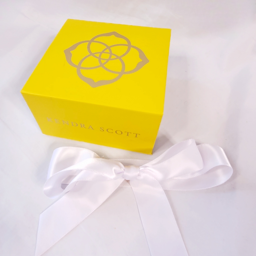 Kendra Scott Yellow Gift Box with White Ribbon - Picture 6 of 6